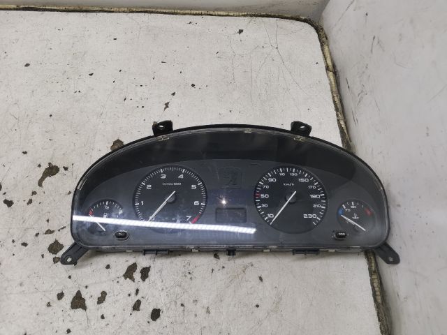 bontott PEUGEOT 406 Kilométeróra