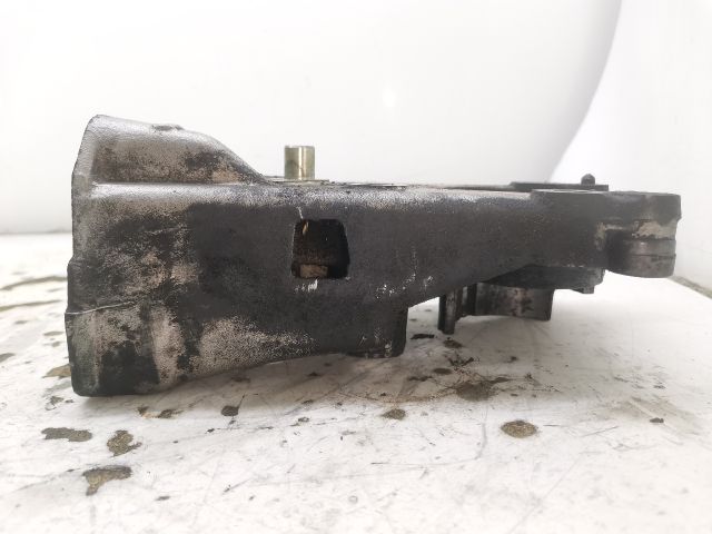 bontott PEUGEOT 406 Motor Tartó Bak (Fém)