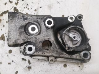 bontott PEUGEOT 406 Motor Tartó Bak (Fém)