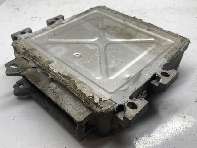 bontott PEUGEOT 406 Motorvezérlő