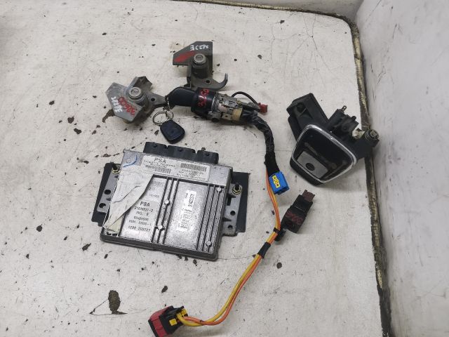 bontott PEUGEOT 406 Motorvezérlő