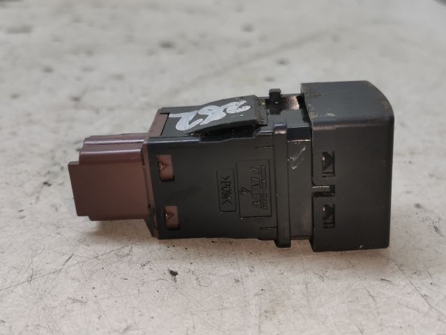 bontott PEUGEOT 406 Motorvezérlő