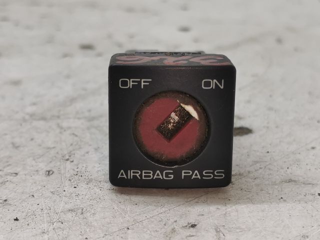 bontott PEUGEOT 406 Motorvezérlő