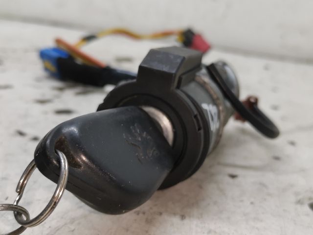 bontott PEUGEOT 406 Motorvezérlő