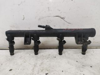 bontott PEUGEOT 406 Porlasztó Sor / Híd