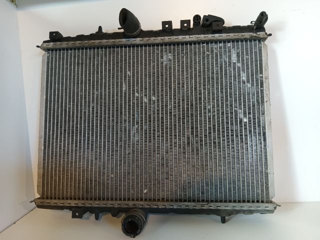 bontott PEUGEOT 406 Vízhűtő Radiátor (Nem klímás)