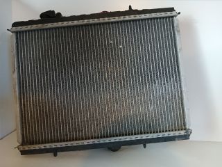 bontott PEUGEOT 406 Vízhűtő Radiátor (Nem klímás)