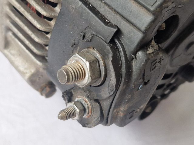 bontott PEUGEOT 406 Generátor