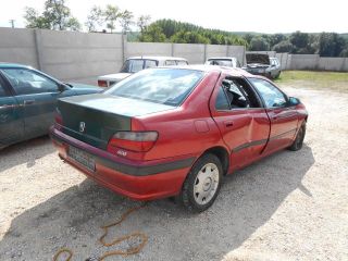 bontott PEUGEOT 406 Leömlő (Soros)