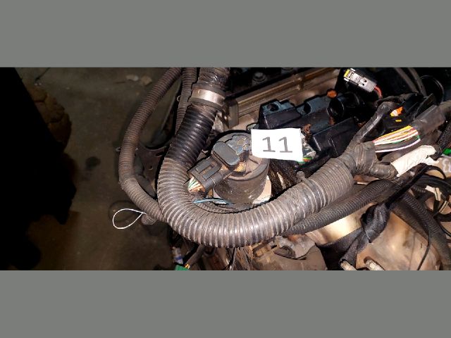 bontott PEUGEOT 406 Motor (Fűzött blokk hengerfejjel)