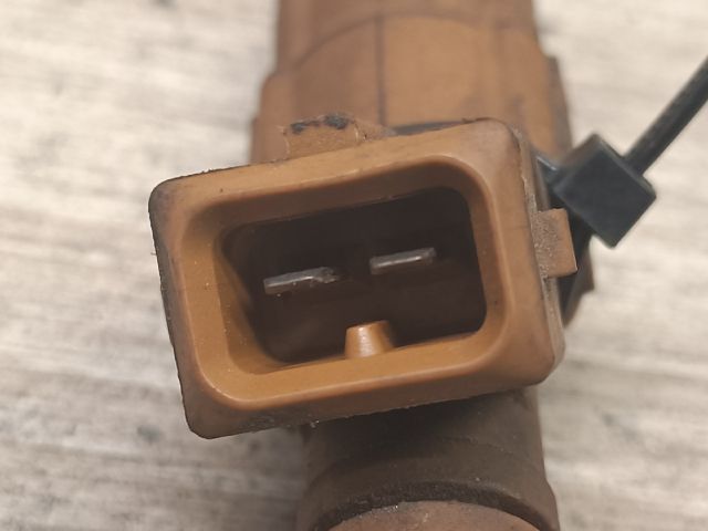 bontott PEUGEOT 406 Porlasztó (1 db)