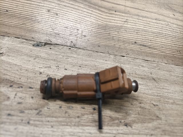 bontott PEUGEOT 406 Porlasztó (1 db)