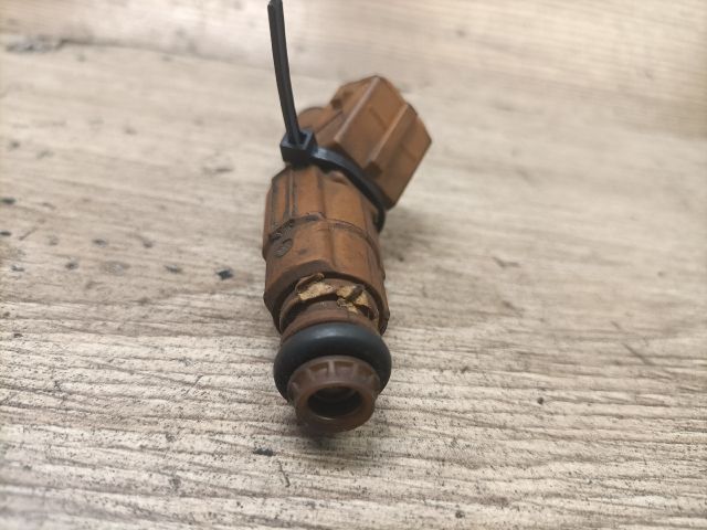 bontott PEUGEOT 406 Porlasztó (1 db)