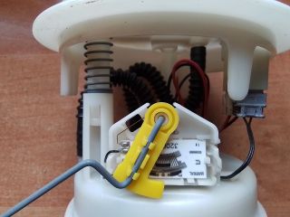 bontott PEUGEOT 406 Üzemanyag Szivattyú