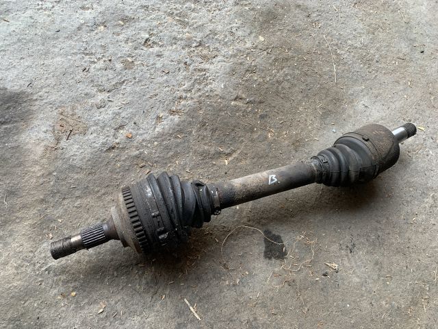 bontott PEUGEOT 406 Bal Féltengely