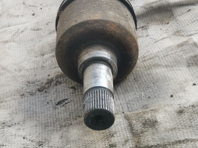 bontott PEUGEOT 406 Bal Féltengely