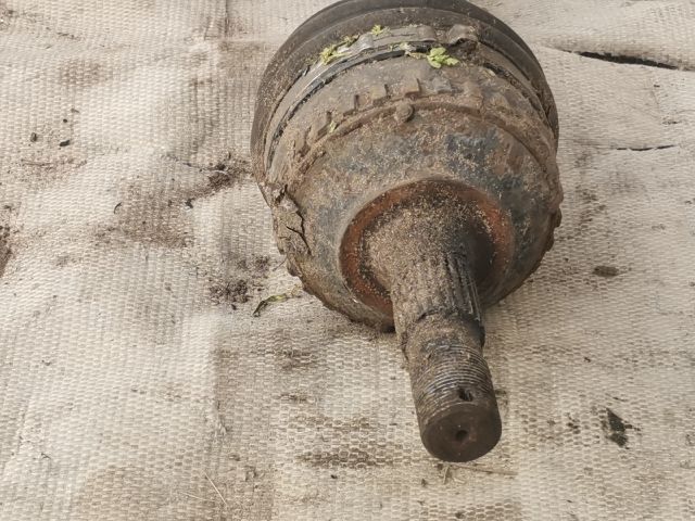 bontott PEUGEOT 406 Bal Féltengely