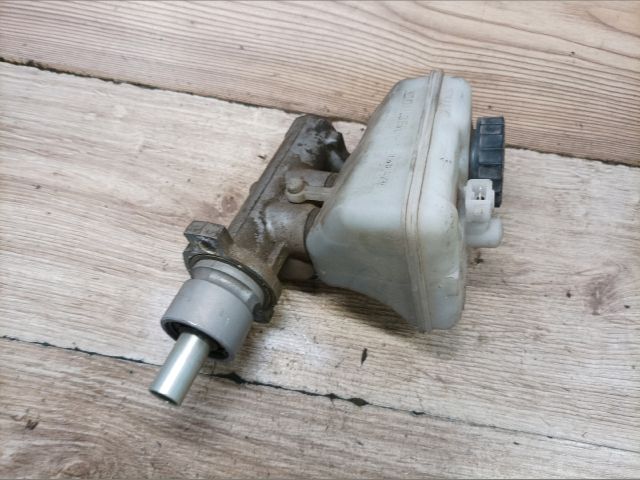 bontott PEUGEOT 406 Főfékhenger