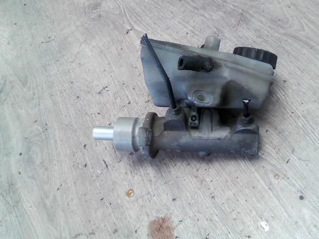 bontott PEUGEOT 406 Főfékhenger