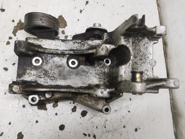 bontott PEUGEOT 406 Generátor Tartó Bak