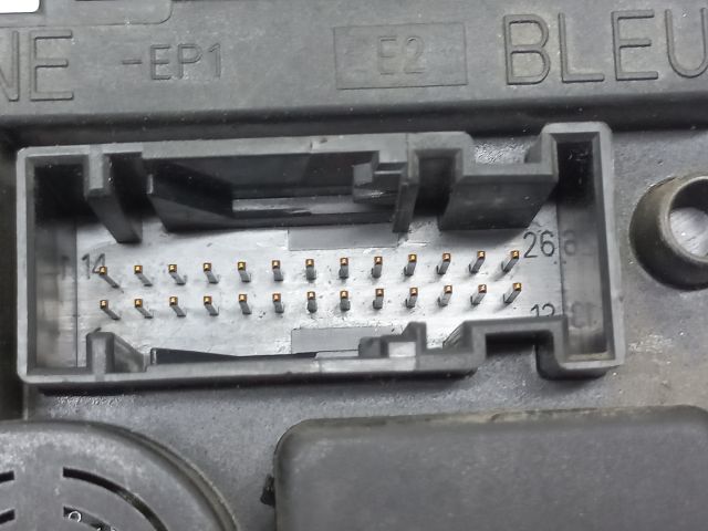 bontott PEUGEOT 406 Komfort Elektronika