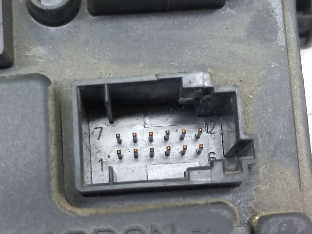 bontott PEUGEOT 406 Komfort Elektronika