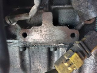 bontott PEUGEOT 406 Komplett Motor (Segédberendezésekkel)