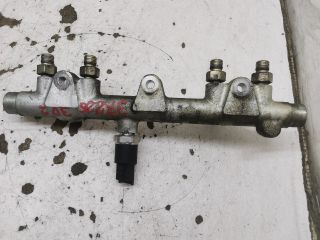 bontott PEUGEOT 406 Közösnyomócső