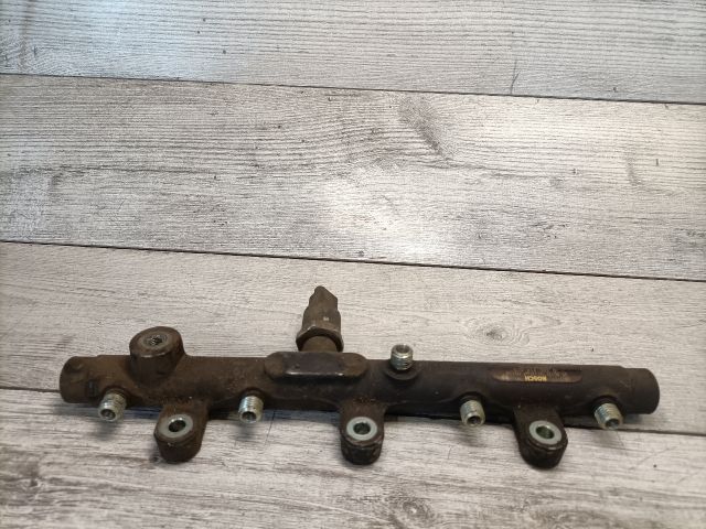 bontott PEUGEOT 406 Közösnyomócső