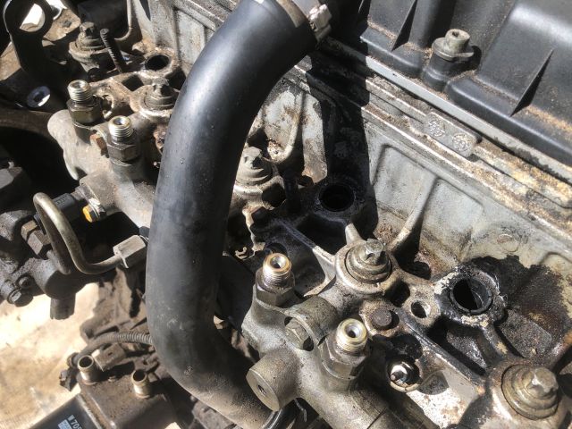 bontott PEUGEOT 406 Motor (Fűzött blokk hengerfejjel)