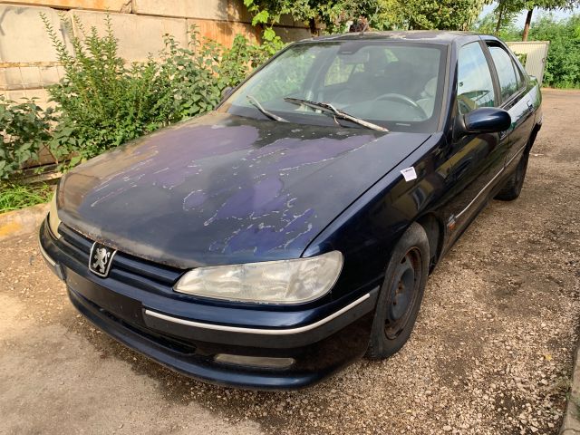 bontott PEUGEOT 406 Motor (Fűzött blokk hengerfejjel)