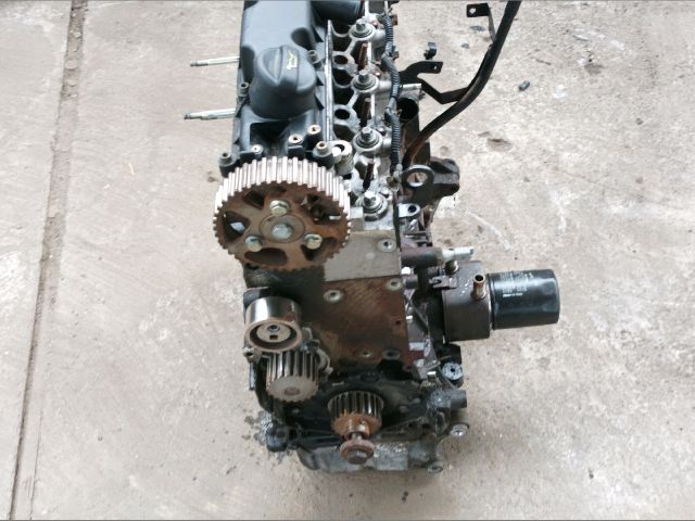 bontott PEUGEOT 406 Motor (Fűzött blokk hengerfejjel)