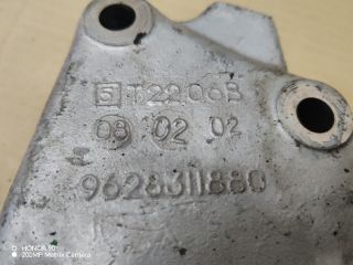 bontott PEUGEOT 406 Motor Tartó Bak (Fém)