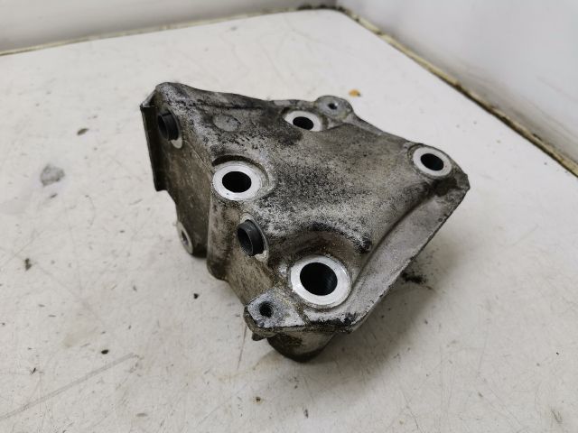 bontott PEUGEOT 406 Motor Tartó Bak (Fém)