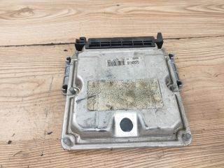 bontott PEUGEOT 406 Motorvezérlő