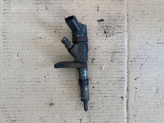 bontott PEUGEOT 406 Porlasztó (1 db)