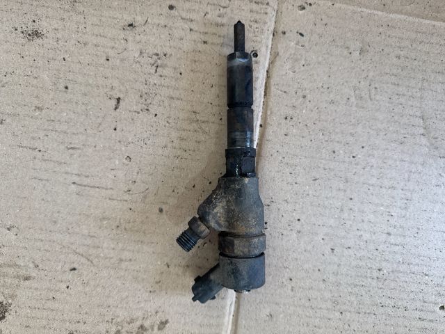 bontott PEUGEOT 406 Porlasztó (1 db)