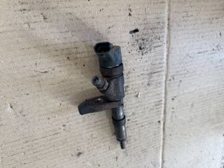 bontott PEUGEOT 406 Porlasztó (1 db)