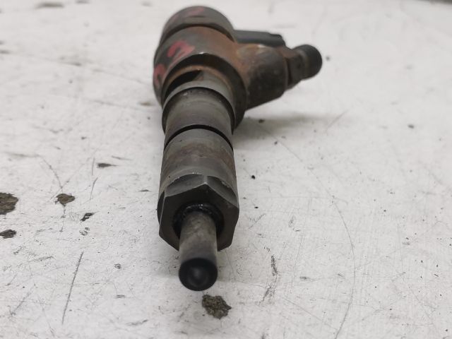 bontott PEUGEOT 406 Porlasztó (1 db)