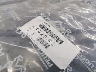 bontott PEUGEOT 406 Szervócső