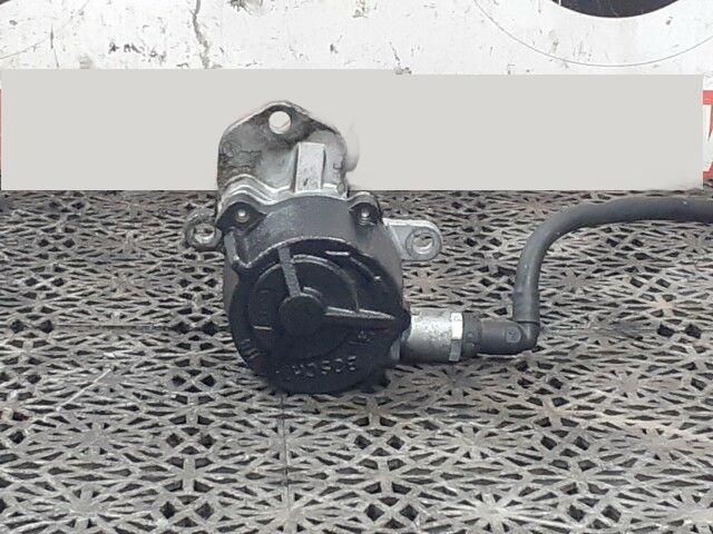 bontott PEUGEOT 406 Vákumpumpa