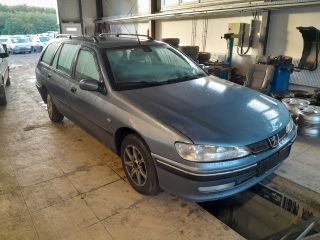 bontott PEUGEOT 406 Vízhűtő Radiátor (Nem klímás)