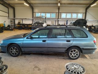 bontott PEUGEOT 406 Vízhűtő Radiátor (Nem klímás)