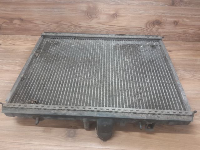 bontott PEUGEOT 406 Vízhűtő Radiátor (Nem klímás)
