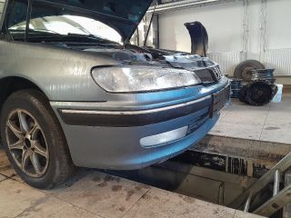 bontott PEUGEOT 406 Vízhűtő Radiátor (Nem klímás)
