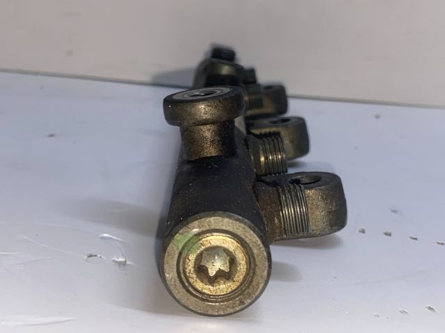 bontott PEUGEOT 406 Közösnyomócső