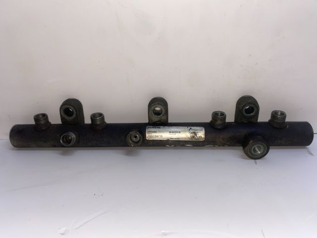 bontott PEUGEOT 406 Közösnyomócső