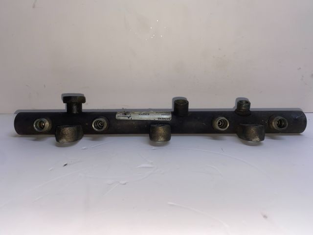 bontott PEUGEOT 406 Közösnyomócső