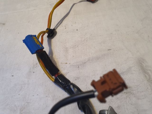 bontott PEUGEOT 406 Gyújtáskapcsoló Házzal