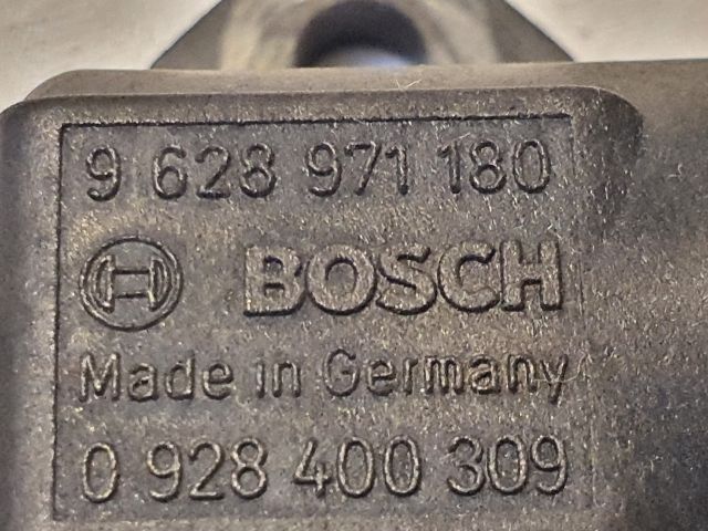 bontott PEUGEOT 406 Turbó Vákum Szelep